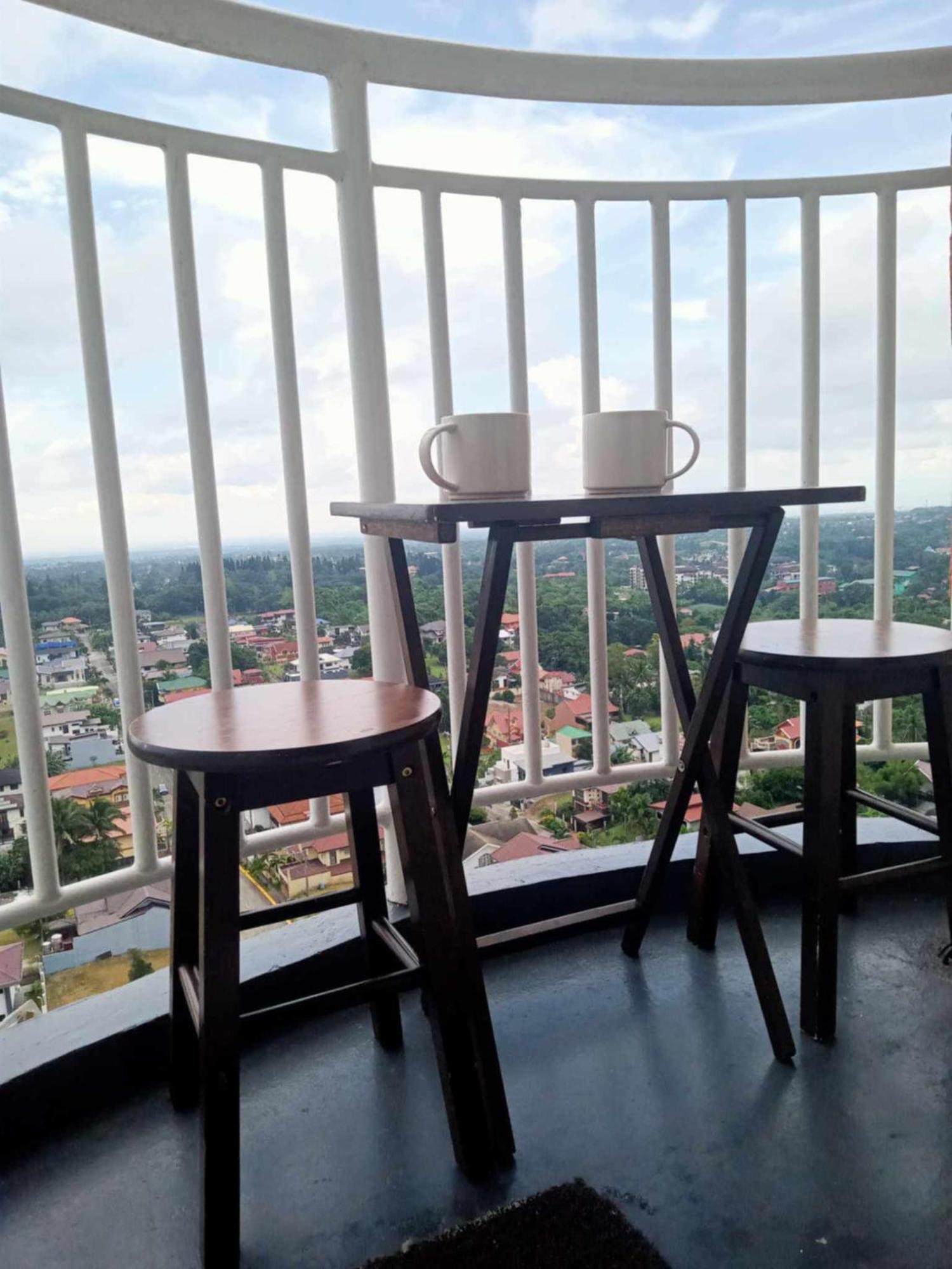 Tagaytay Staycation Prime Residences Cityland By Amara&Avery Тагайтай Номер фото